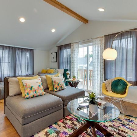 New Portland Neighborhood Studio エクステリア 写真
